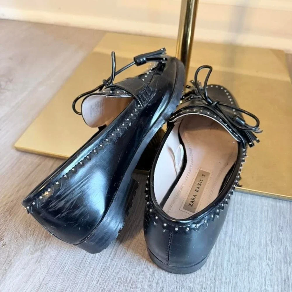 ZARA‎ BASIC Black Studded Bow Tasseled Loafer Flats Cushioned Women's EU 36